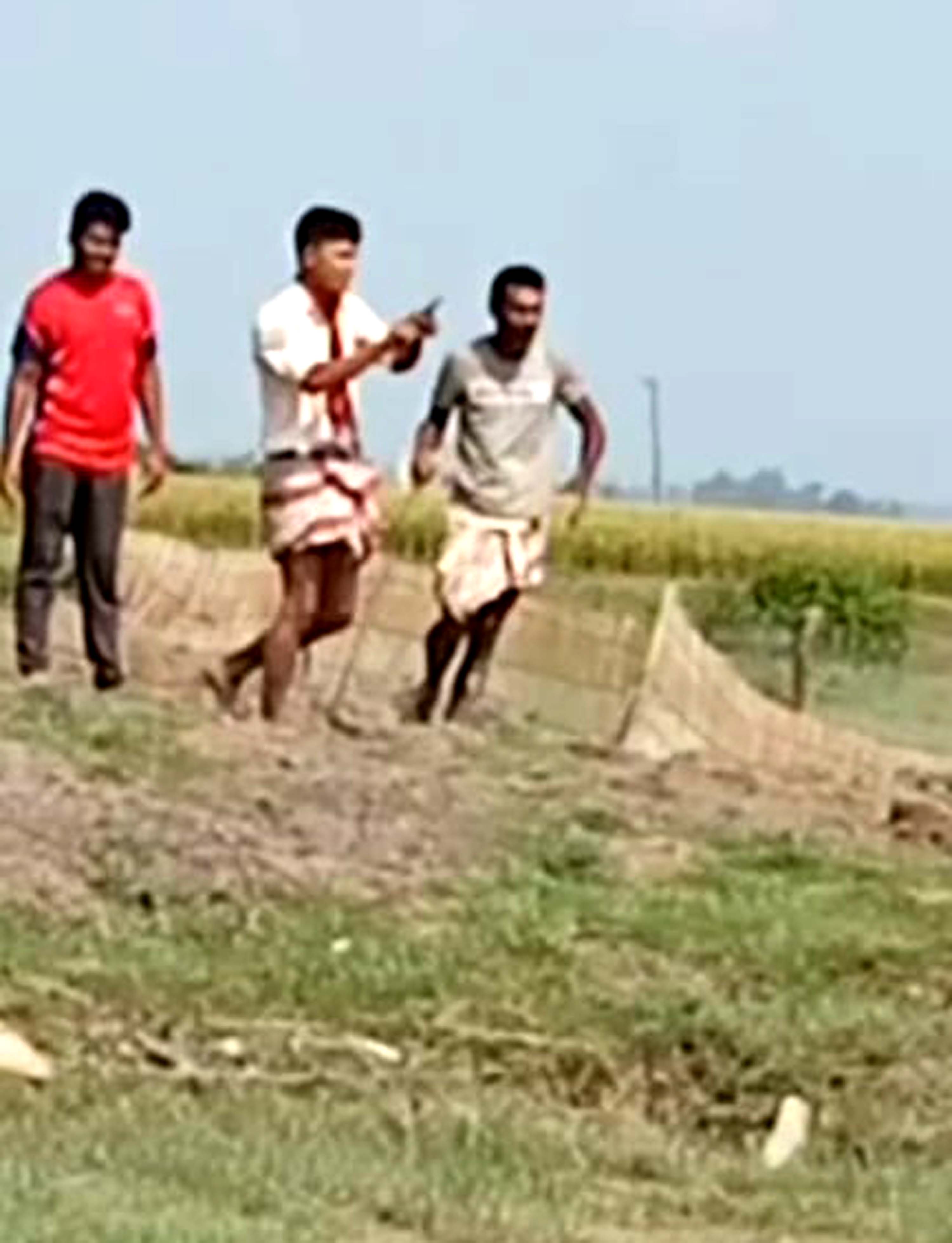 a 1 TEKNAF TODAY - সীমান্তের সর্বশেষ খবর