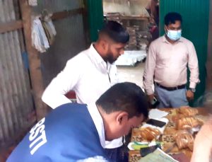 টেকনাফে ২টি পেট্রোল পাম্পসহ বেকারীকে ২লাখ ১০হাজার টাকা জরিমানা 1 Teknaf Pic A 1 22 08 22 1 TEKNAF TODAY - সীমান্তের সর্বশেষ খবর